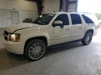  Salvage Chevrolet Suburban