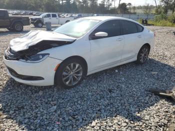  Salvage Chrysler 200