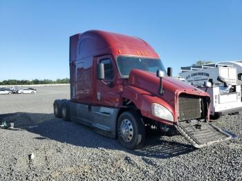  Salvage Freightliner Cascadia 1