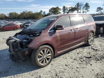  Salvage Kia Sedona