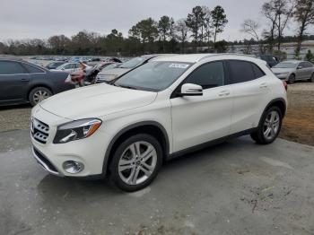  Salvage Mercedes-Benz GLA