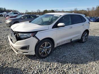  Salvage Ford Edge