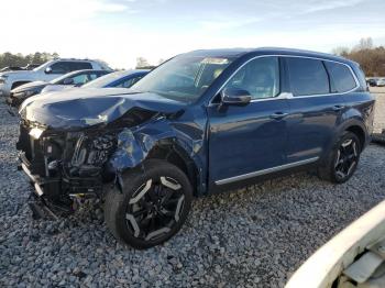  Salvage Kia Telluride