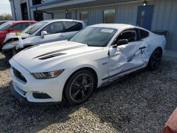  Salvage Ford Mustang