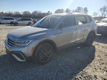  Salvage Volkswagen Tiguan