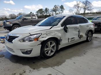  Salvage Nissan Altima