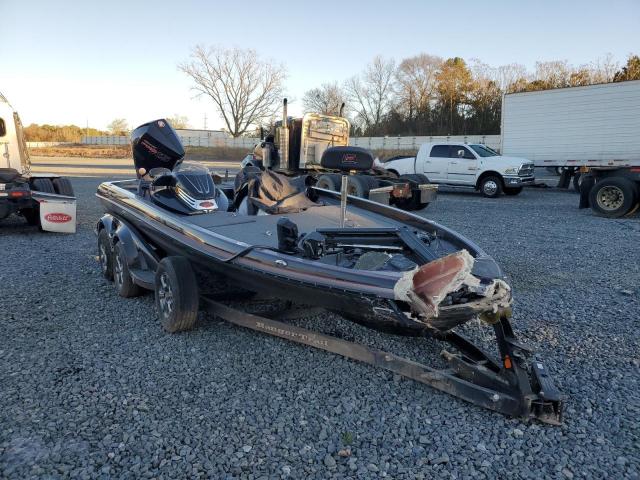  Salvage Land Rover Powerboat