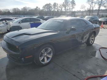  Salvage Dodge Challenger