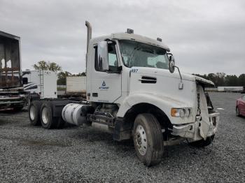  Salvage Volvo Vhd