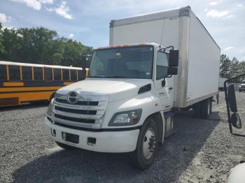  Salvage Hino 258 268