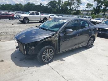  Salvage Toyota Yaris