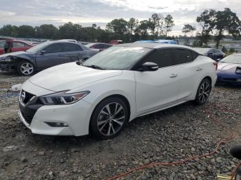  Salvage Nissan Maxima