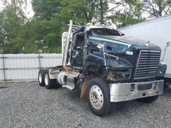  Salvage Mack Pinnacle
