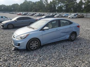  Salvage Hyundai ACCENT