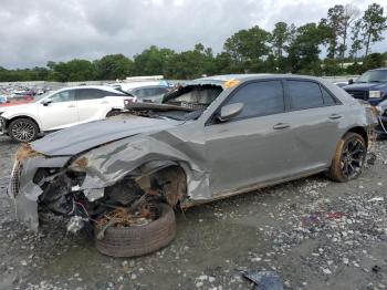  Salvage Chrysler 300