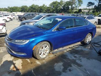  Salvage Chrysler 200