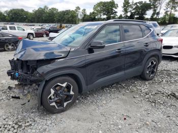  Salvage Kia Seltos