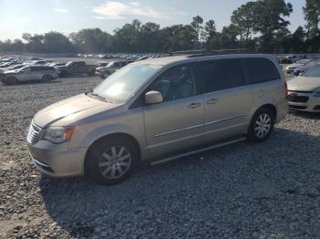  Salvage Chrysler Minivan