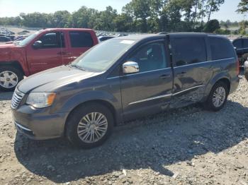  Salvage Chrysler Minivan
