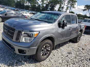  Salvage Nissan Titan