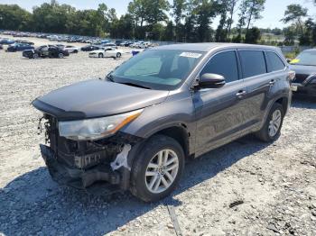  Salvage Toyota Highlander