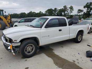 Salvage Dodge Dakota