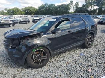  Salvage Ford Explorer