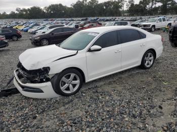 Salvage Volkswagen Passat