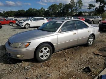  Salvage Lexus Es
