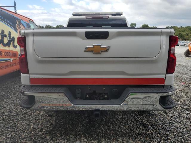 Chevrolet Silverado C1500 Image 11