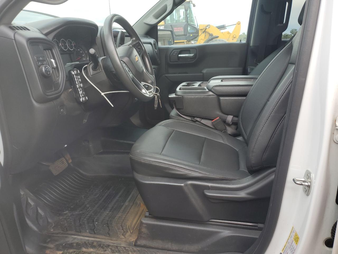 Chevrolet Silverado C1500 Image 5