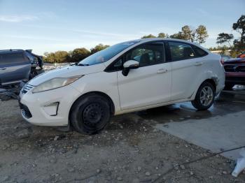  Salvage Ford Fiesta