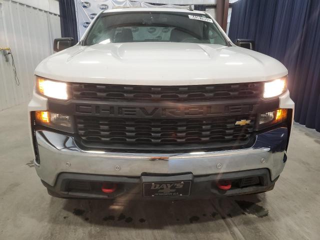 Chevrolet Silverado C1500 Image 11