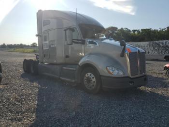  Salvage Kenworth T680