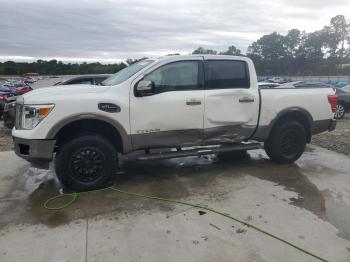  Salvage Nissan Titan