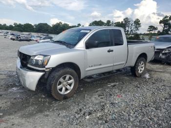  Salvage Nissan Titan
