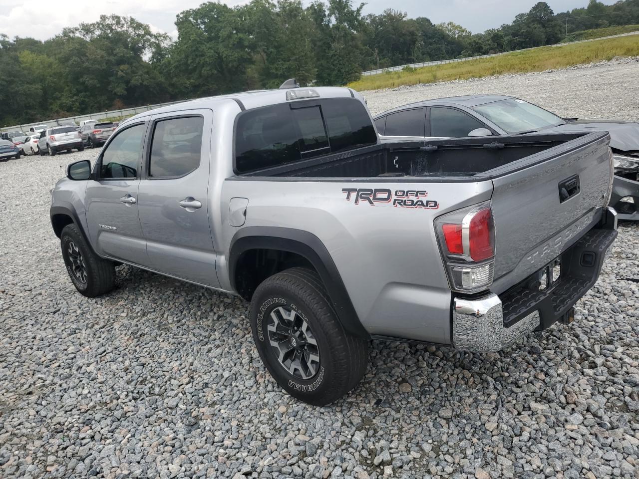 Toyota Tacoma Double Cab Image 12