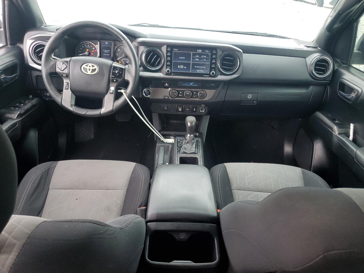 Toyota Tacoma Double Cab Image 5