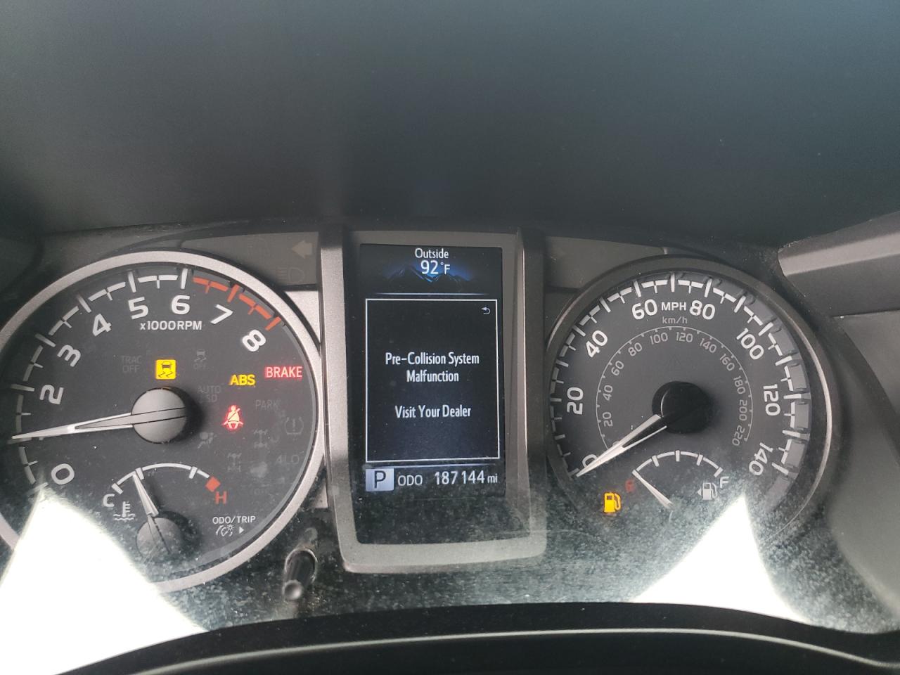 Toyota Tacoma Double Cab Image 2