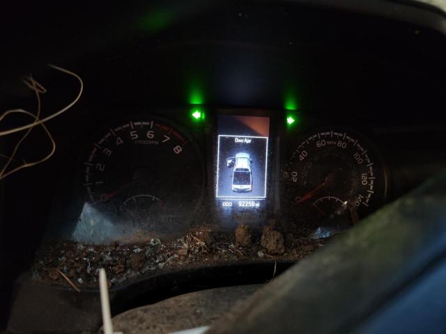 Toyota Tacoma Double Cab Image 12