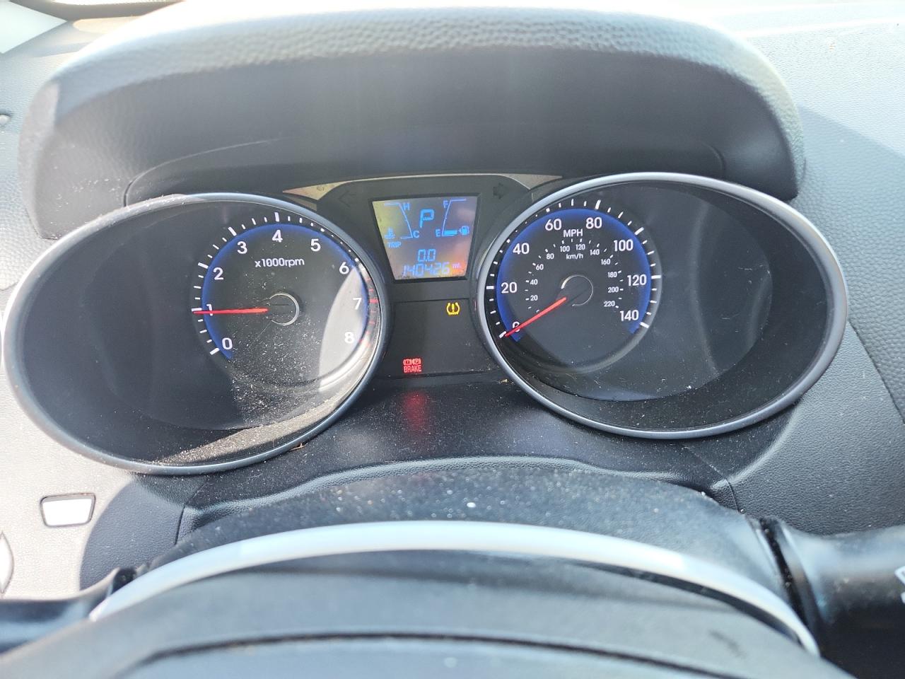 Hyundai TUCSON Gls Image 8