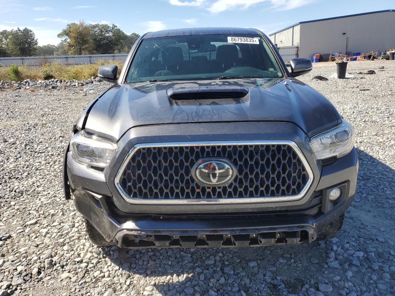 Toyota Tacoma Double Cab Image 13