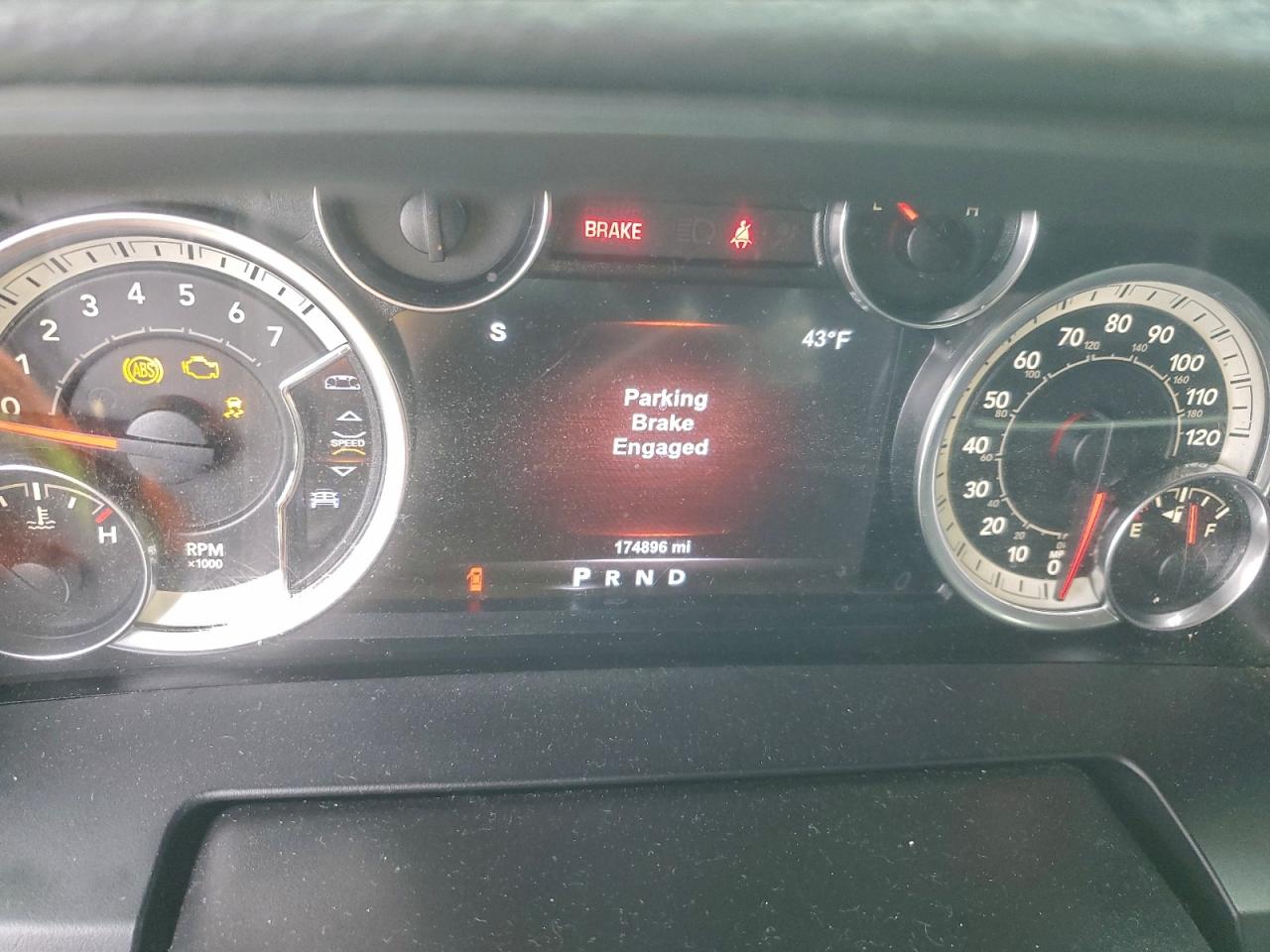 Ram 1500 Laramie Image 2