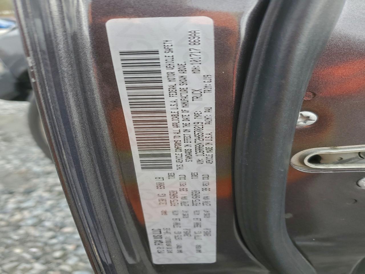 Ram 1500 Laramie Image 11