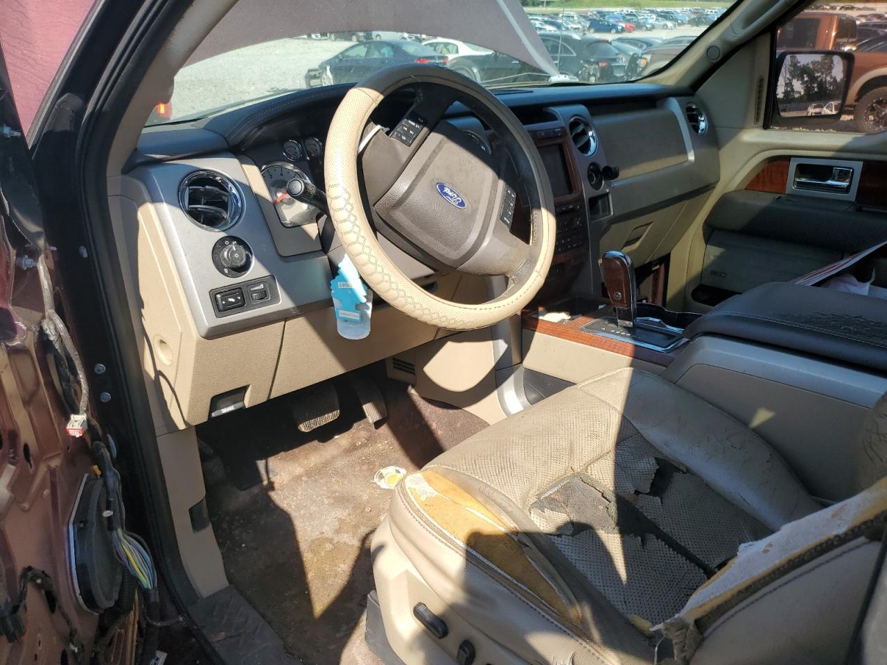 Ford F-150 Supercrew Image 3