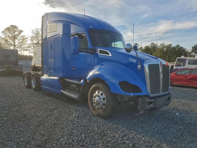  Salvage Kenworth T680