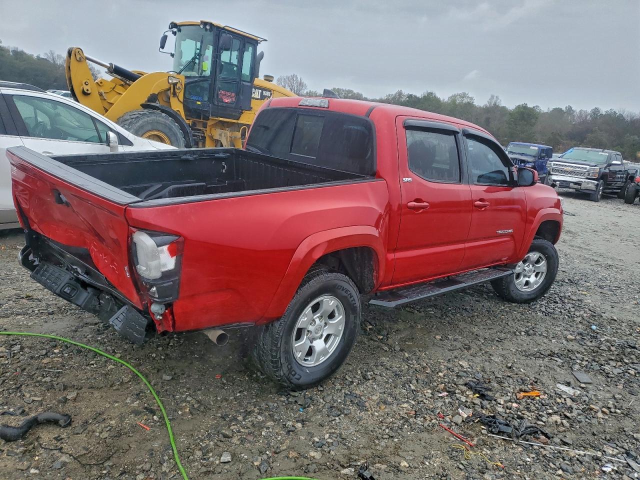 Toyota Tacoma Double Cab Image 2