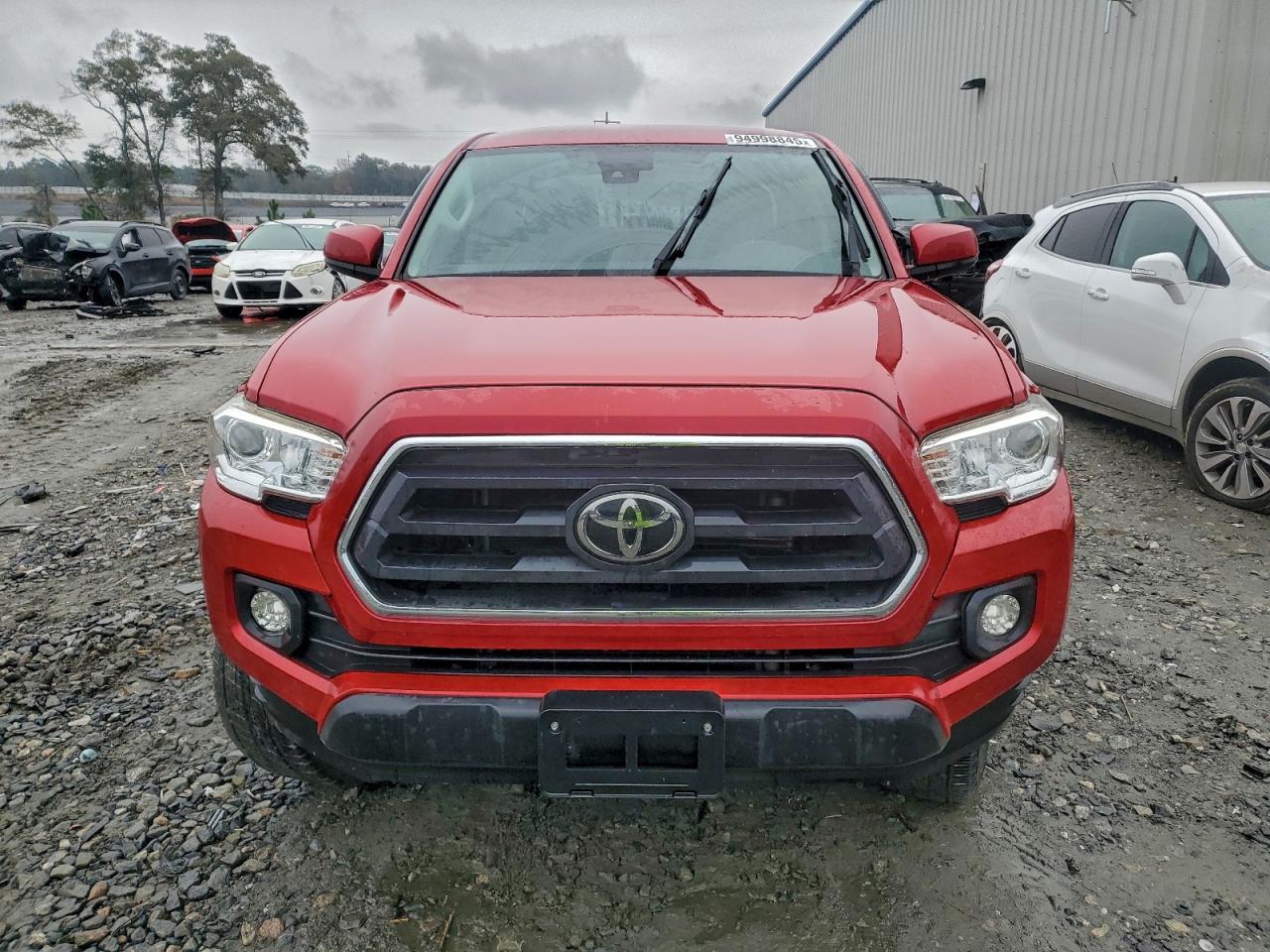 Toyota Tacoma Double Cab Image 12
