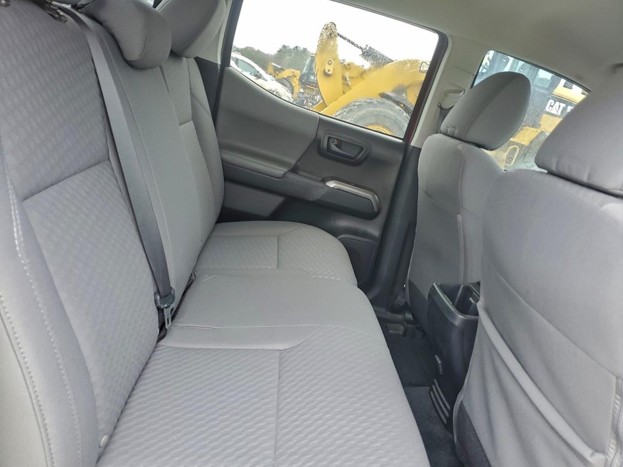 Toyota Tacoma Double Cab Image 7