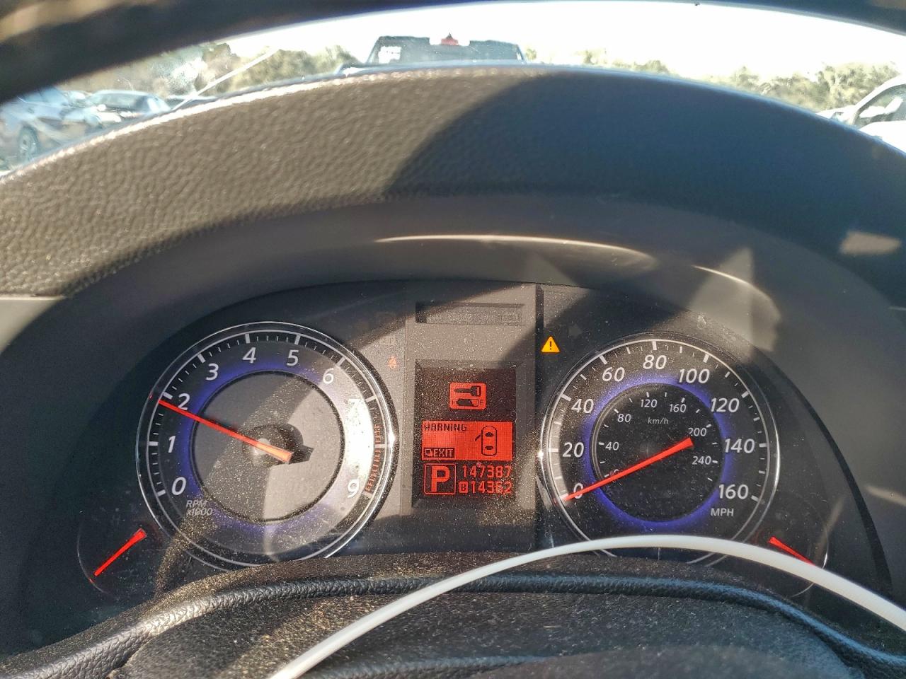 INFINITI G35 Image 10